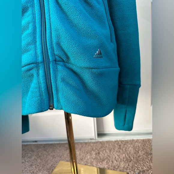 Woman’s Adidas hooded fleece size Medium - Picture 3 of 7